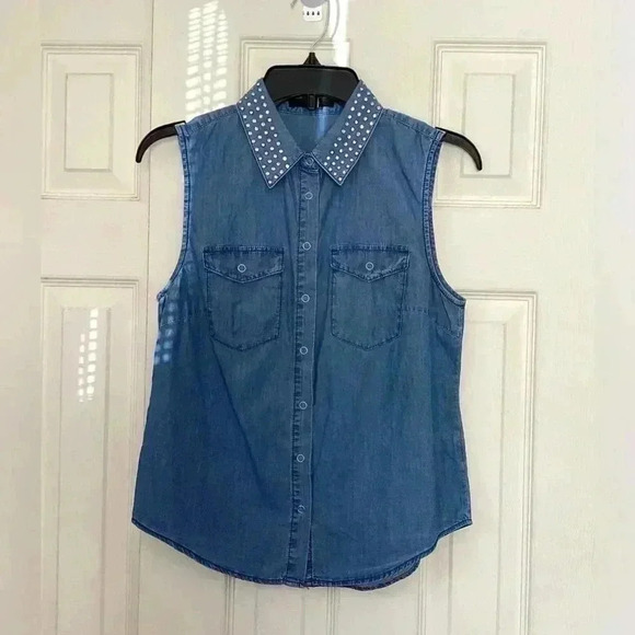 Forever 21 Denim rhinestone embellished collar Blouse Top , vest top Size Small - Picture 2 of 8